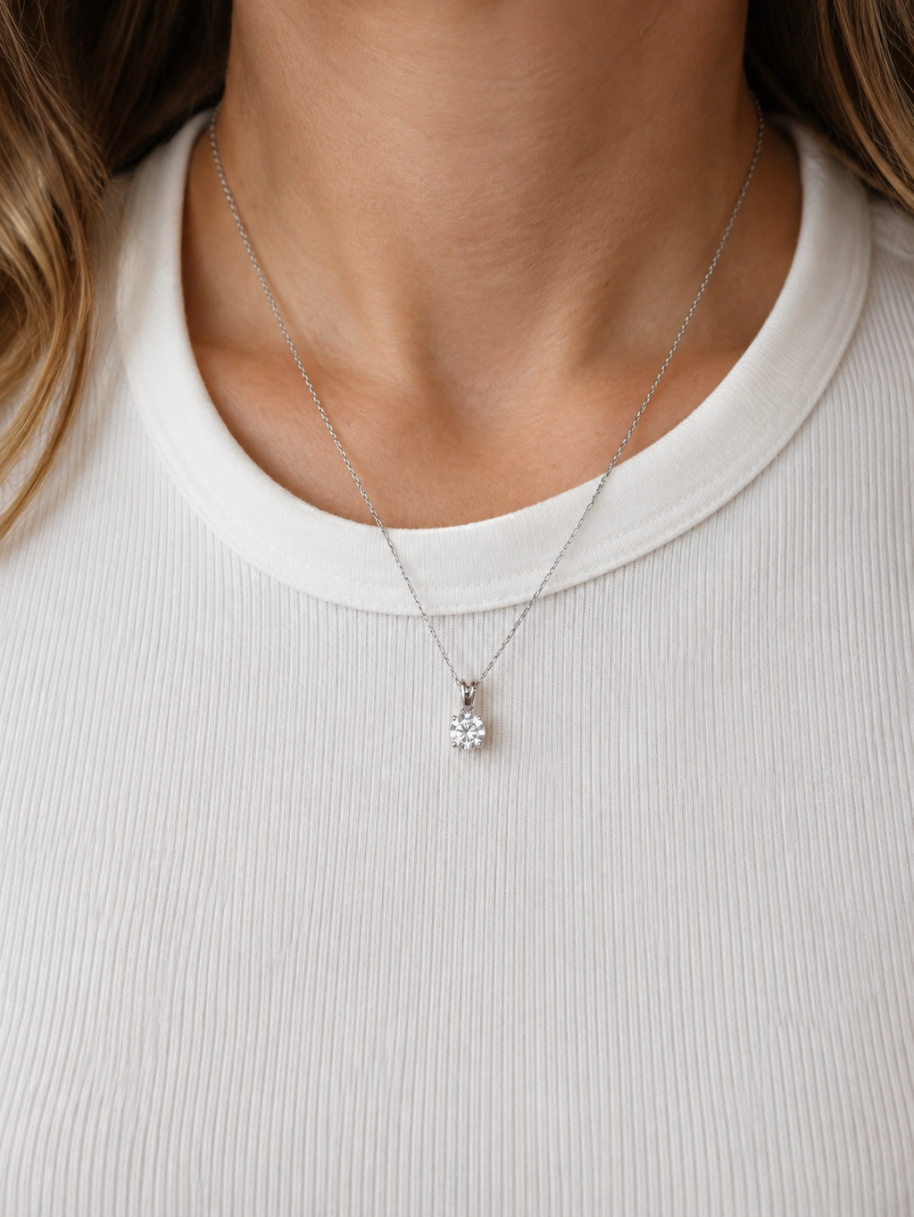 Morning Tide Moissanite Necklace