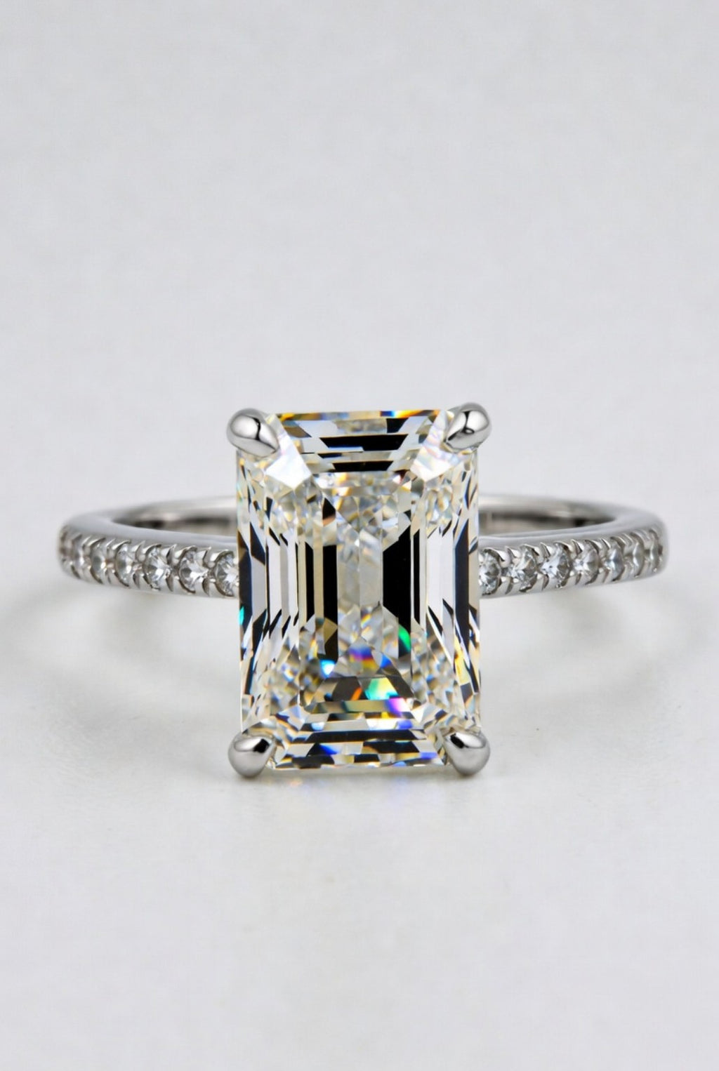 The Windsor Ring| Emerald Cut Moissanite & Sterling Silver