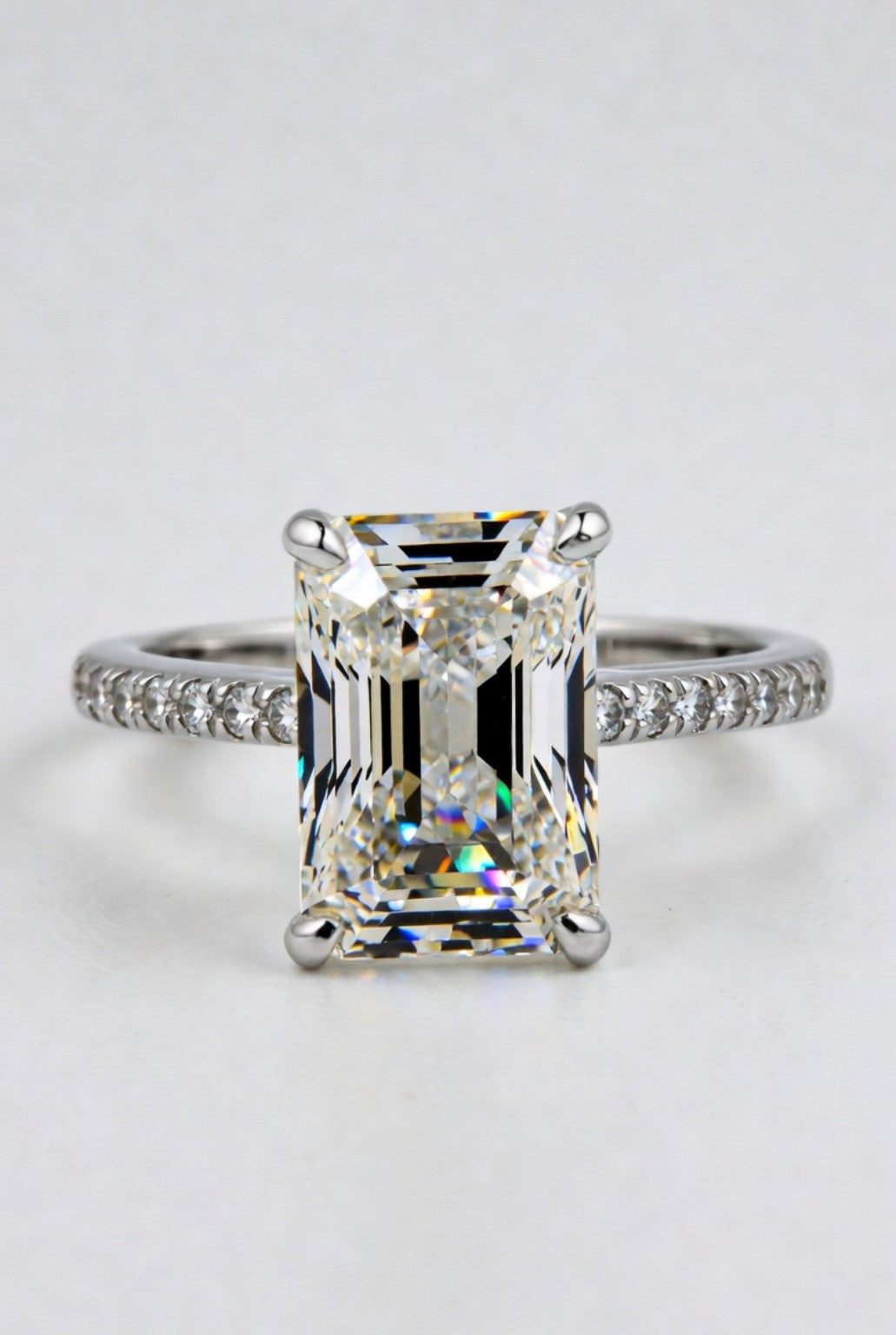 The Windsor Ring| Emerald Cut Moissanite & Sterling Silver