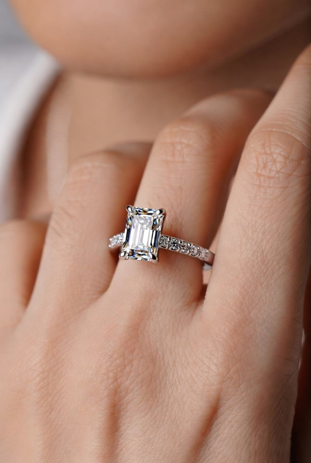 The Windsor Ring| Emerald Cut Moissanite & Sterling Silver