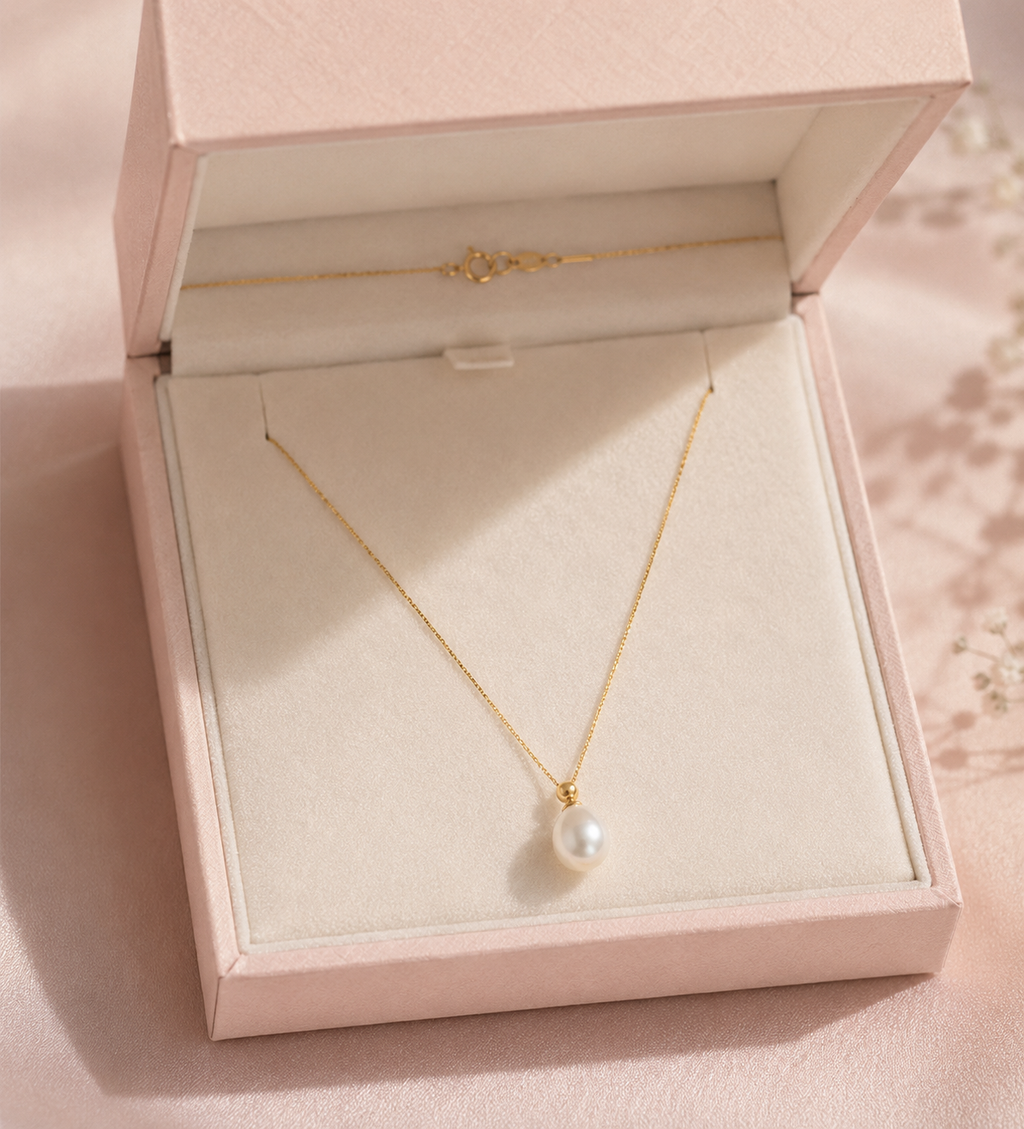 Freshwater Teardrop Pearl Necklace