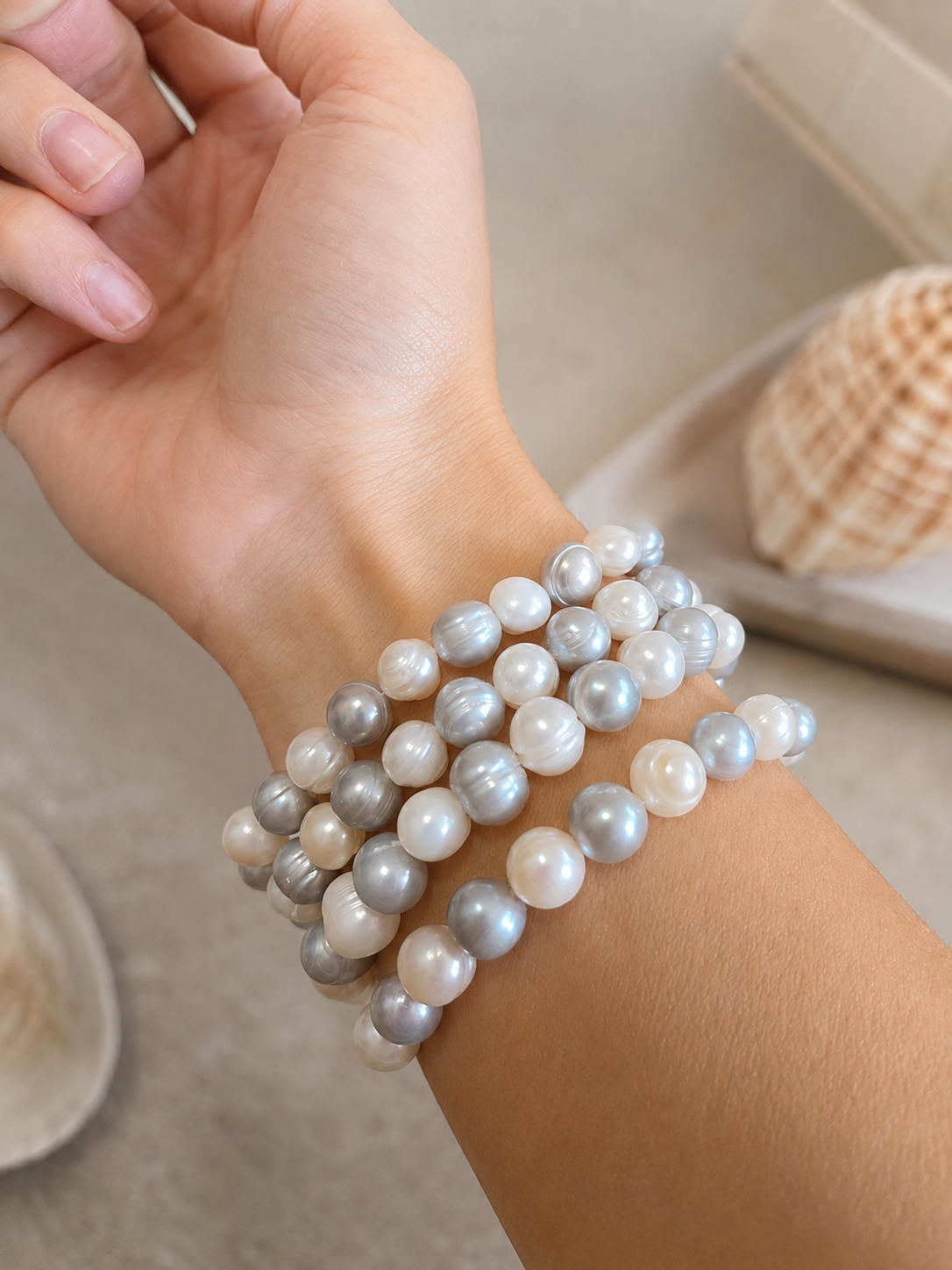 Shoreline Pearl Bracelet