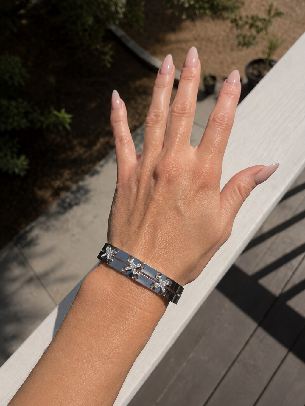 Harbor Criss Cross Cuff