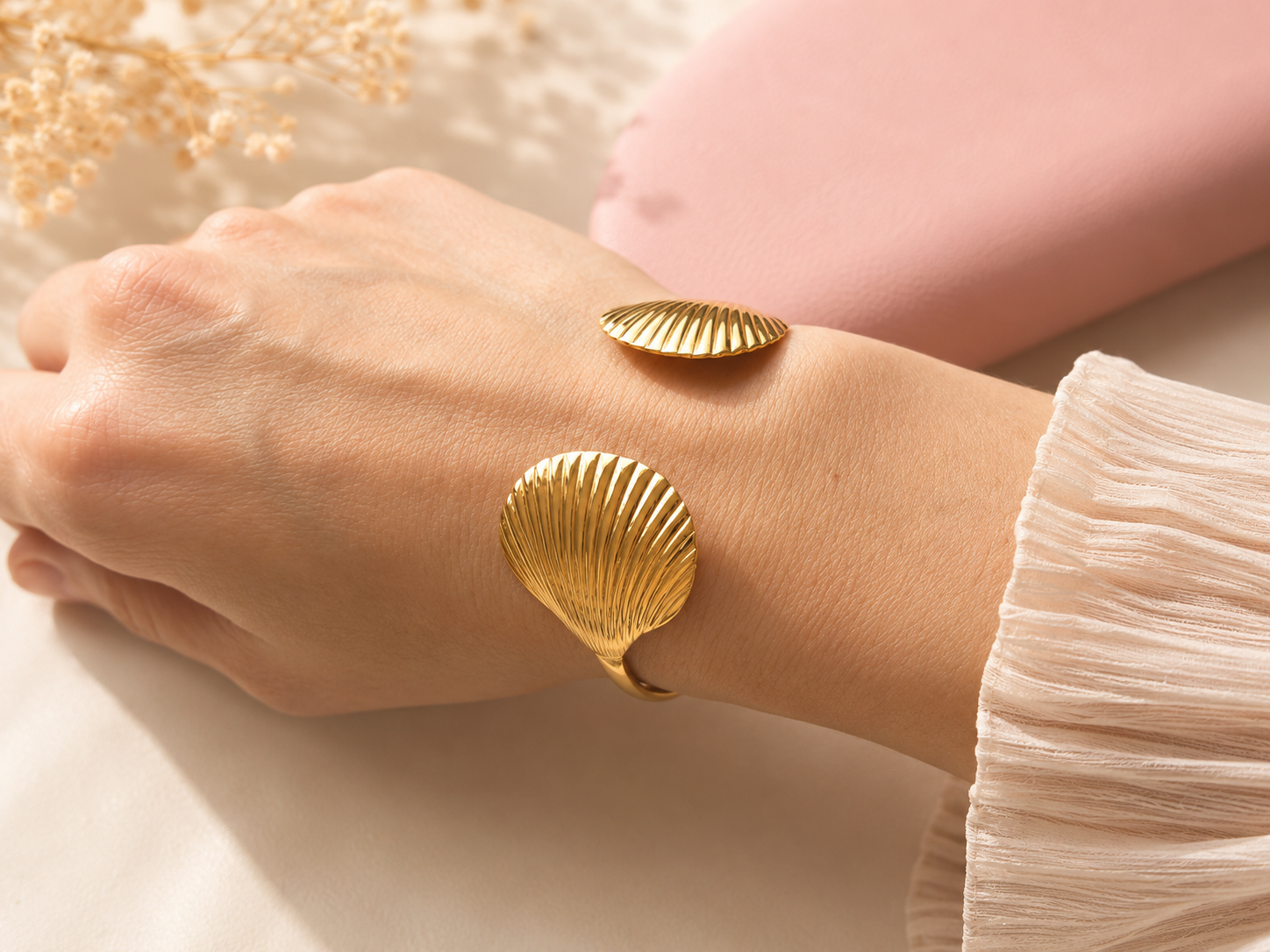 The Seabreeze Cuff