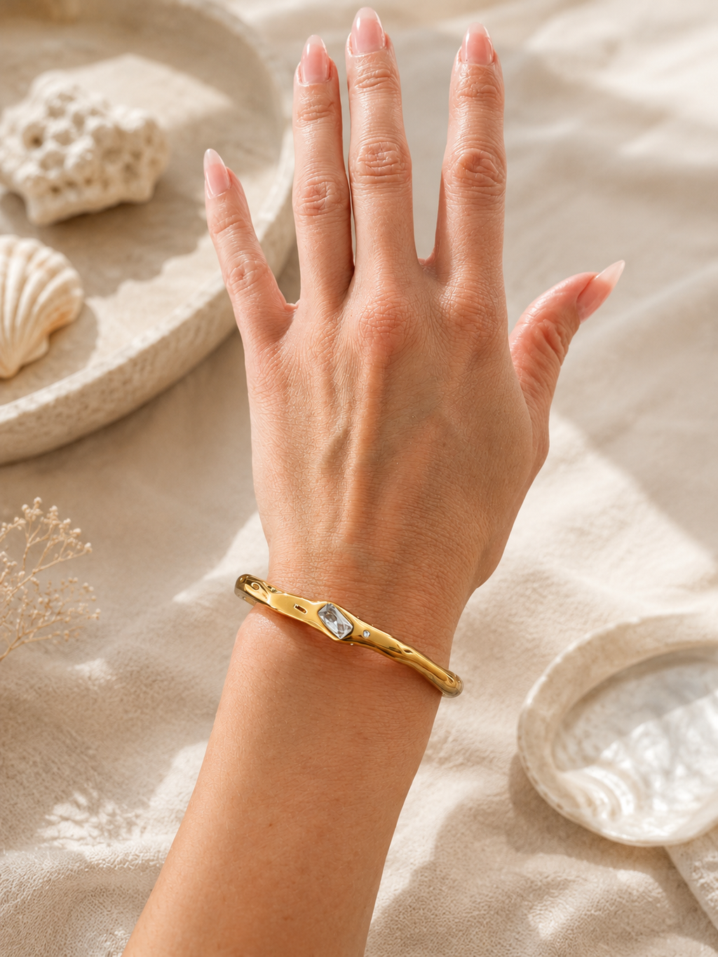 Golden Sandbar Gold Cuff