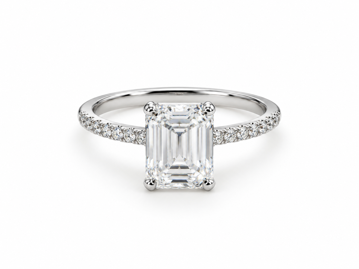 The Windsor Ring| Emerald Cut Moissanite & Sterling Silver