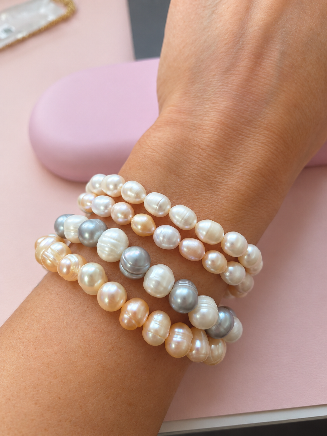 Shoreline Pearl Bracelet