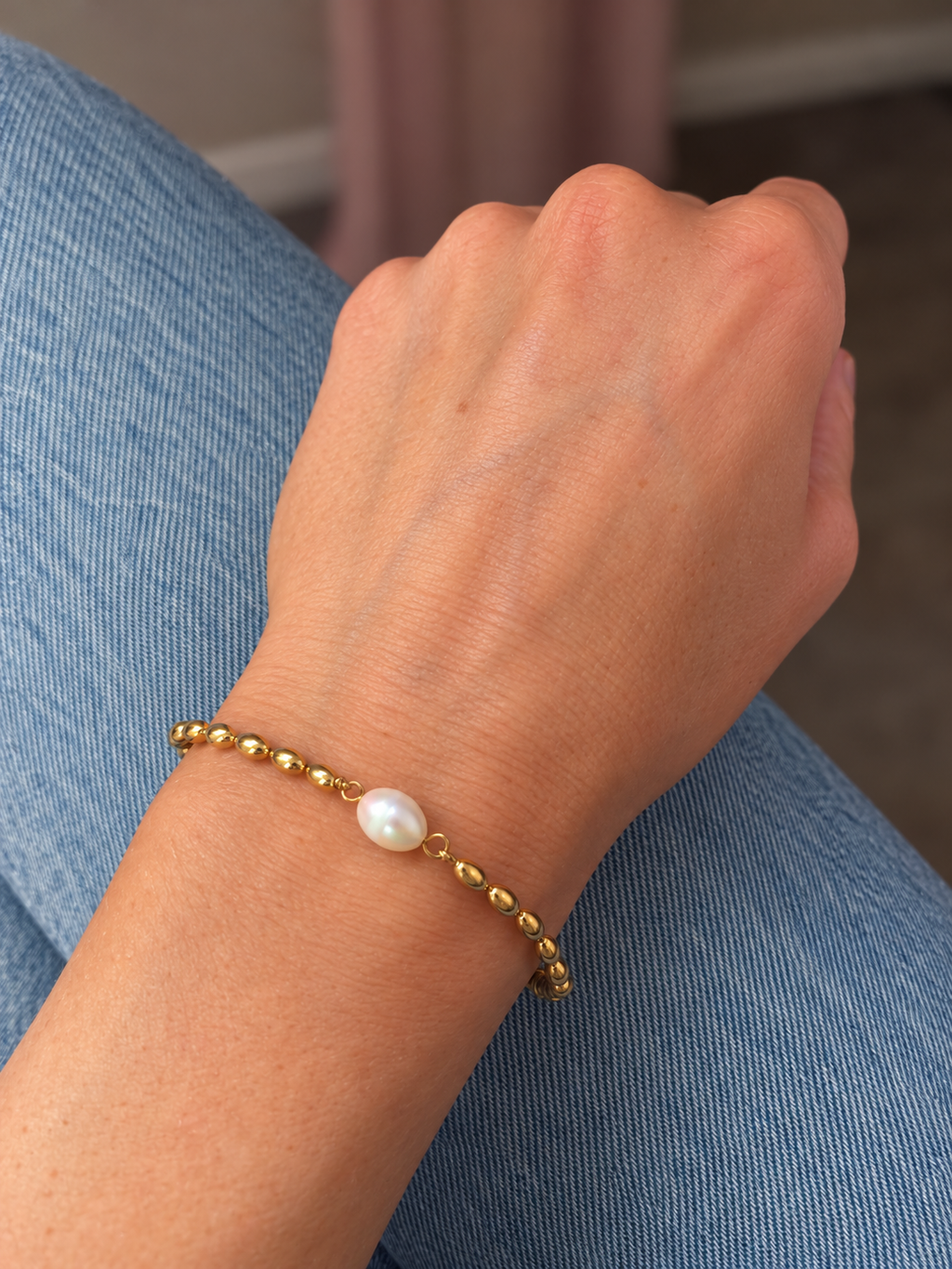Golden Tide Pearl Bracelet
