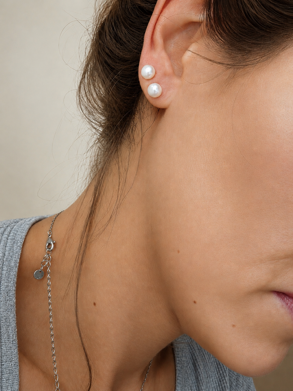 Anna Maria Pearl Studs